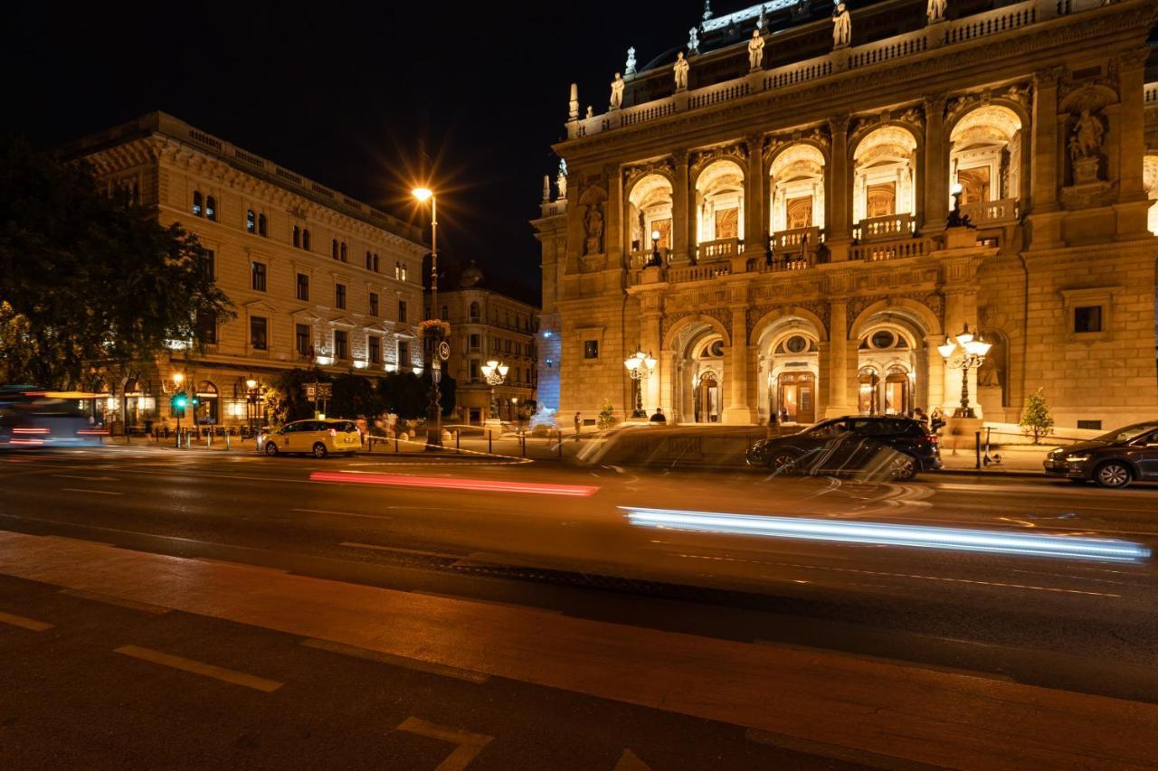 Opera Luxury Apartment With Free Parking Boedapest Buitenkant foto